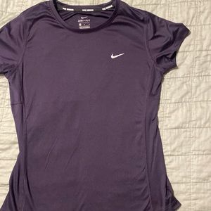Nike running training top dark purple size medium